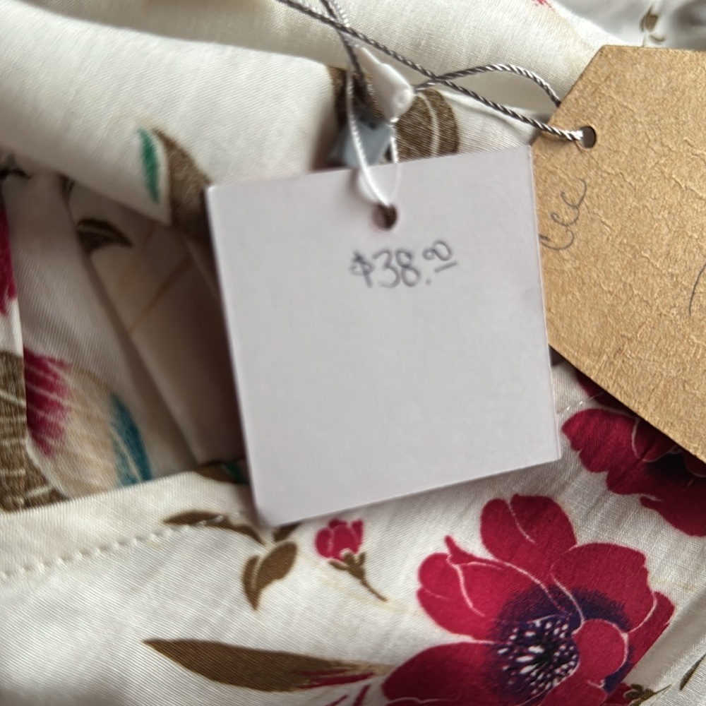 Ladies blouse - Picture 7 of 7